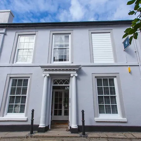 Bed & Breakfast The Summer House 4*